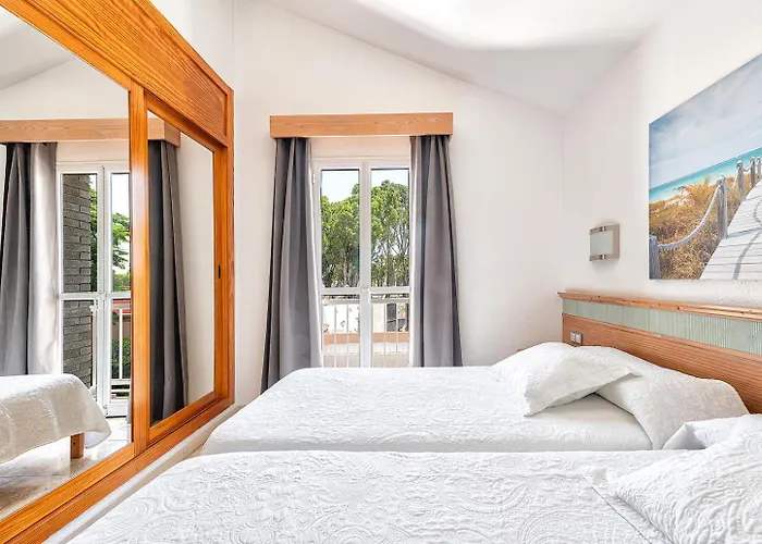 Sweet Holidays Apartment *